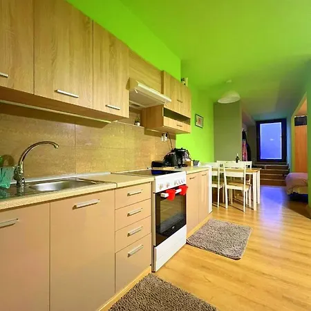 Marisa Center Apartman