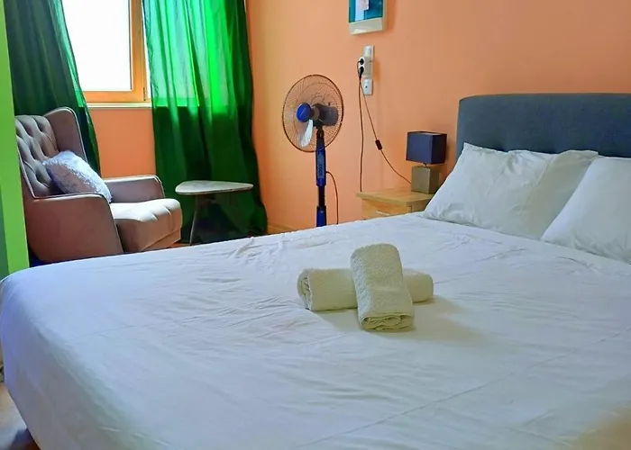 Marisa Center * Nafplio