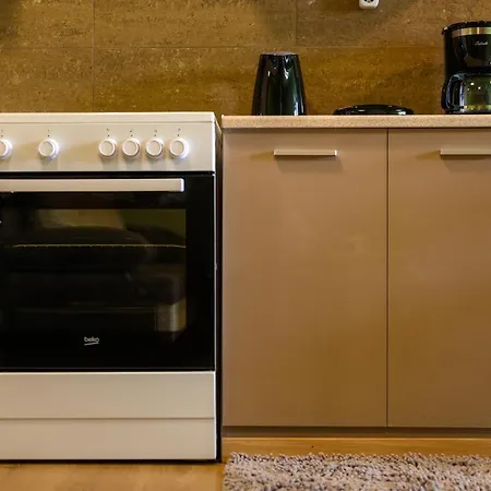 Διαμέρισμα Marisa Center *