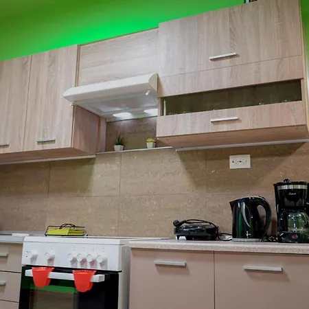 Marisa Center 300m From Old Town & Arvanitia Apartment