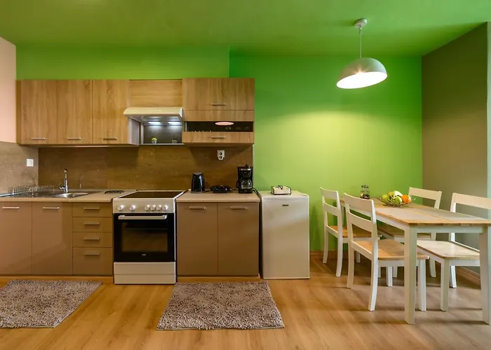 Marisa Center * Nafplio